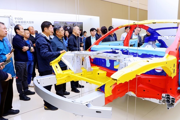 走進(jìn)小米汽車工廠 技術(shù)服務(wù)賦能新質(zhì)生產(chǎn)力，探路制造業(yè)高質(zhì)量發(fā)展